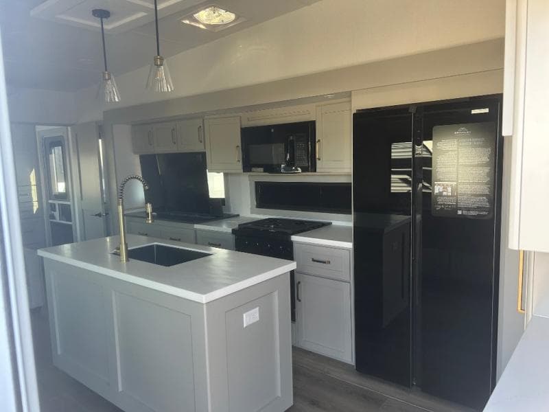 2026 Brinkley RV 2026 Brinkley RV Model Z Air - thumbnail 7