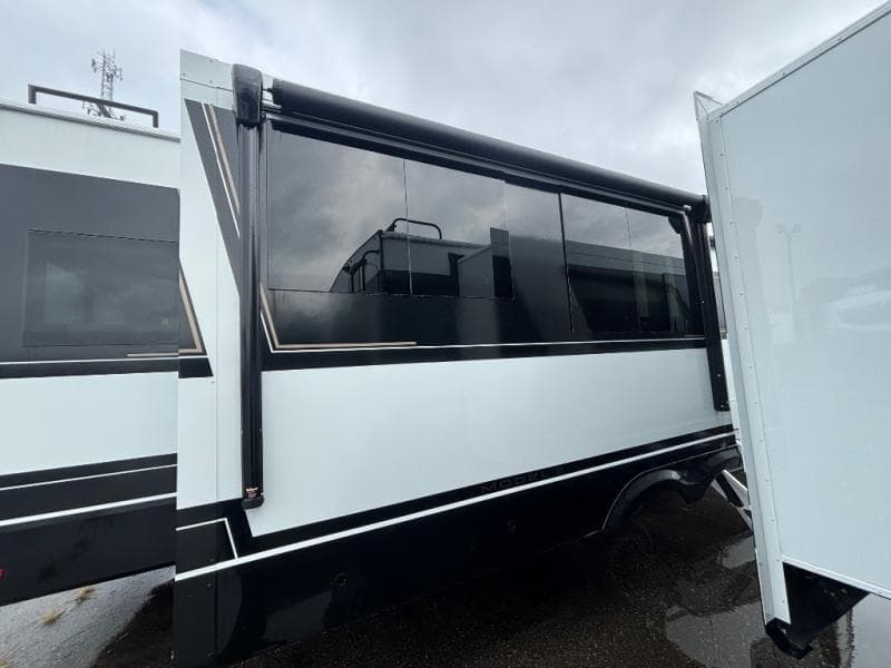 2026 Brinkley RV 2026 Brinkley RV Model Z - thumbnail 4