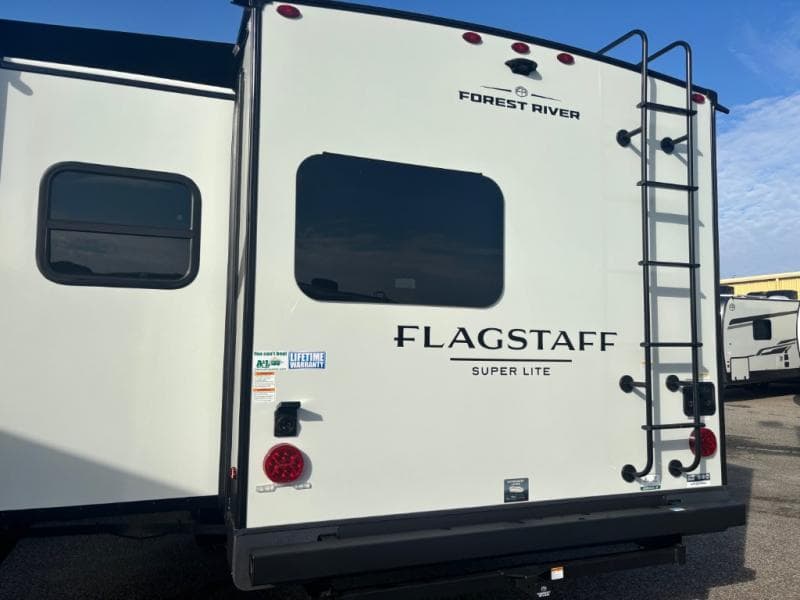 2026 Forest River 2026 Forest River Flagstaff Super Lite - thumbnail 4