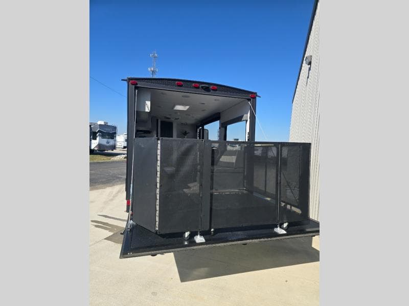 2022 Forest River 2022 Forest River Wildwood X-Lite - thumbnail 11