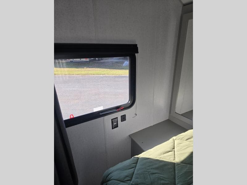 2022 Forest River 2022 Forest River Wildwood X-Lite - thumbnail 27