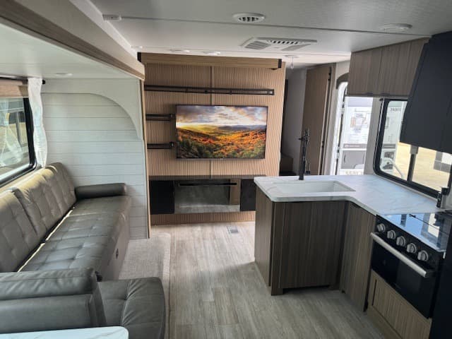 2026 Forest River 2026 Forest River Wildwood X-Lite - thumbnail 6