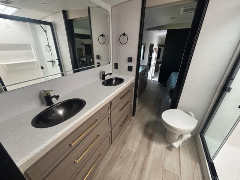 2026 Forest River 2026 Forest River Wildwood Heritage Glen - thumbnail 23