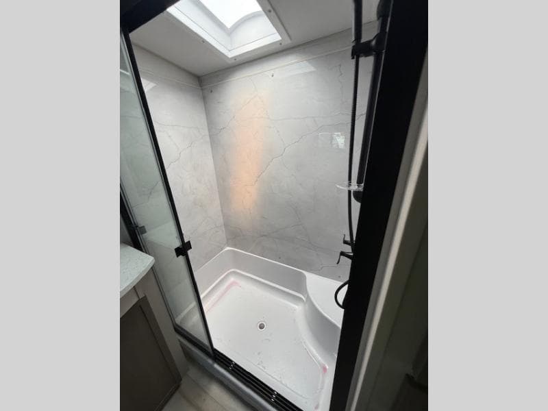 2026 Forest River 2026 Forest River Wildwood Heritage Glen Elite Series - thumbnail 19