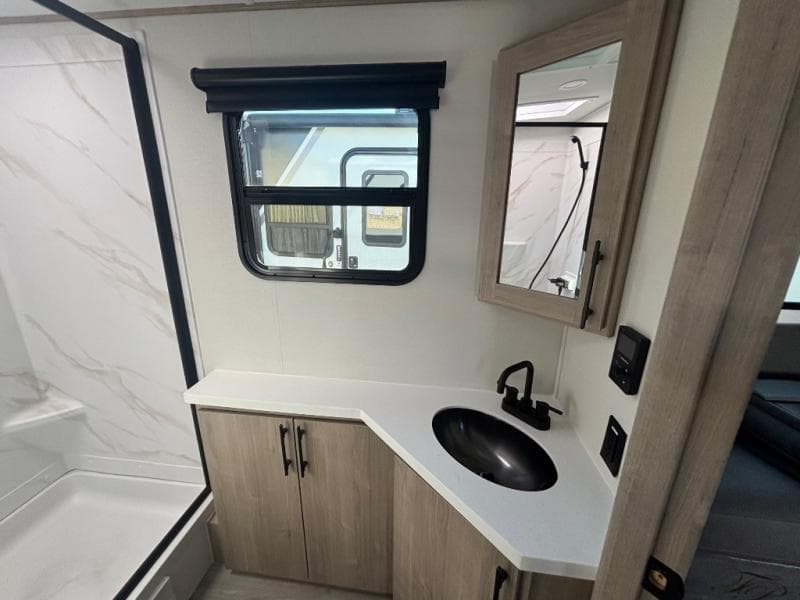 2026 Grand Design 2026 Grand Design Imagine XLS - thumbnail 16