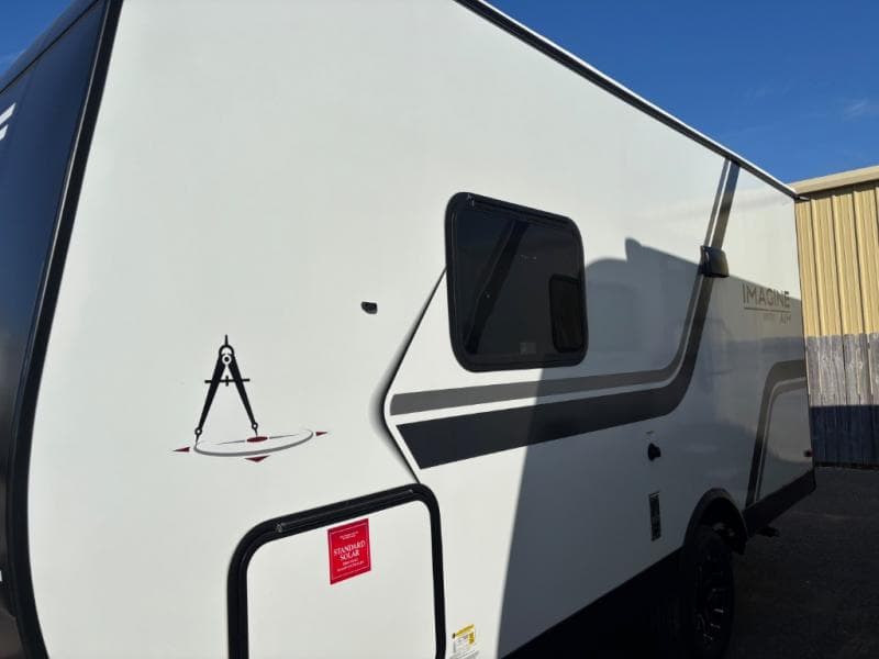 2026 Grand Design 2026 Grand Design Imagine - thumbnail 4