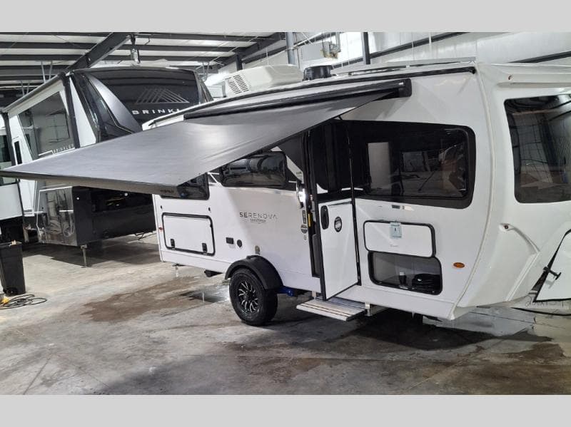 2025 Grand Design Serenova 160LG