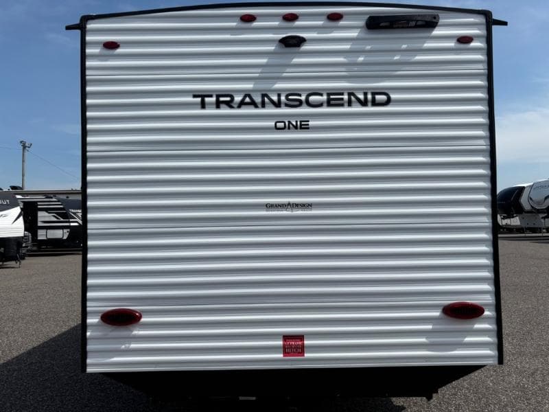 2026 Grand Design 2026 Grand Design Transcend - thumbnail 4