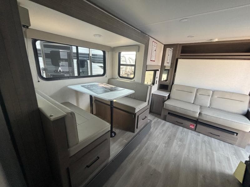 2026 Grand Design 2026 Grand Design Transcend - thumbnail 13