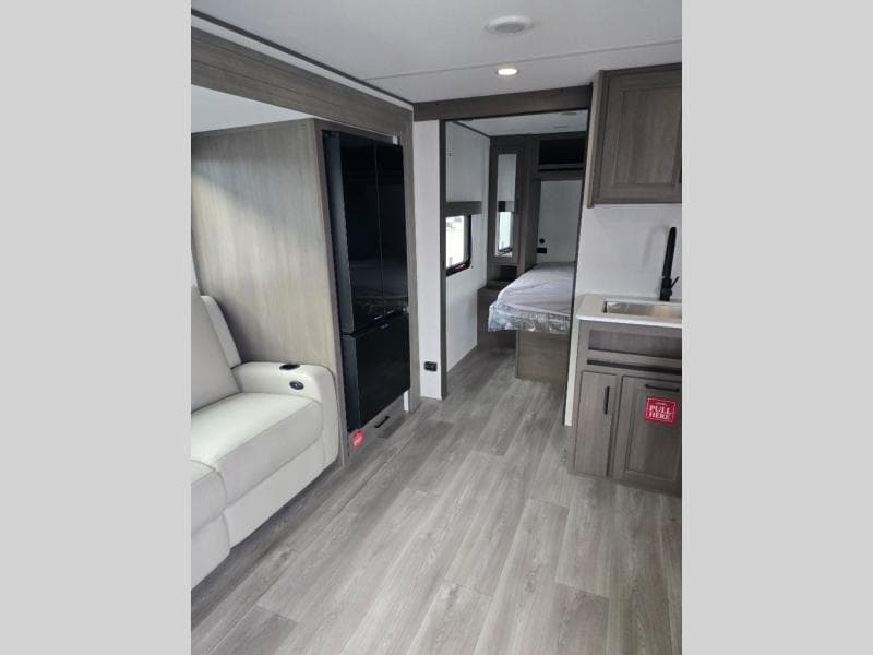 2026 Grand Design 2026 Grand Design Transcend - thumbnail 13