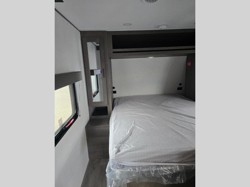 2026 Grand Design 2026 Grand Design Transcend - thumbnail 19