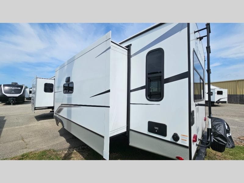 2025 Keystone RV 2025 Keystone RV Keystone Cougar - thumbnail 5