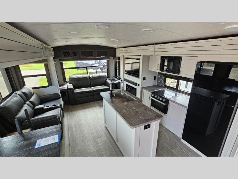 2025 Keystone RV 2025 Keystone RV Keystone Cougar - thumbnail 7