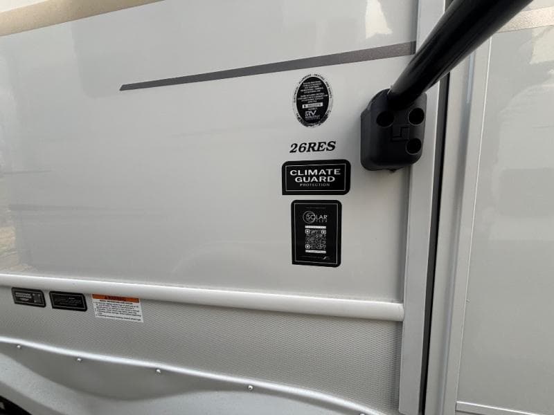 2026 Keystone RV 2026 Keystone RV Cougar Half Ton - thumbnail 4