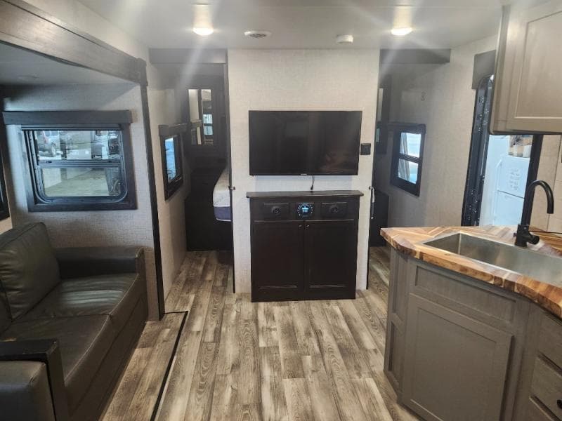 2023 Starcraft RV 2023 Starcraft RV Super Lite - thumbnail 10