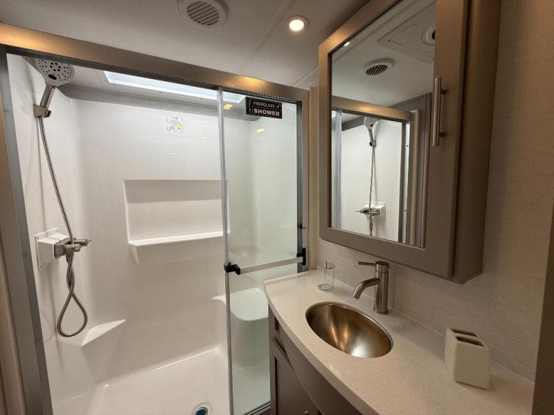 2026 Alliance RV 2026 Alliance RV Avenue - thumbnail 22