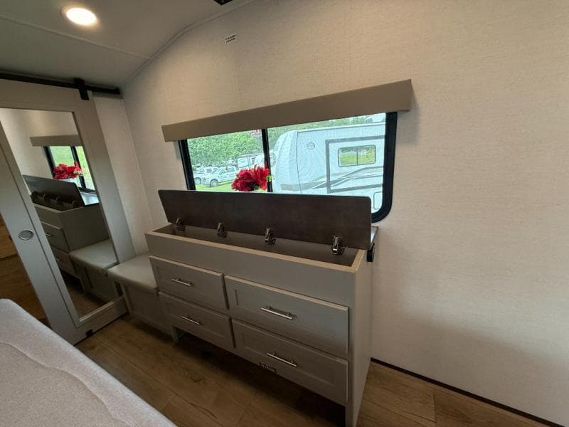 2026 Alliance RV 2026 Alliance RV Avenue - thumbnail 34