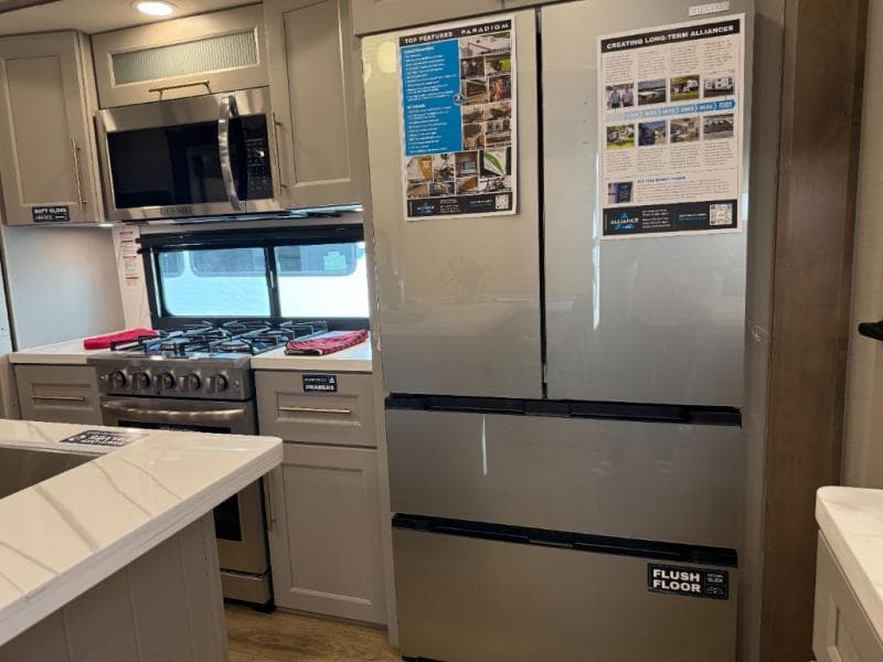 2026 Alliance RV 2026 Alliance RV Paradigm - thumbnail 11
