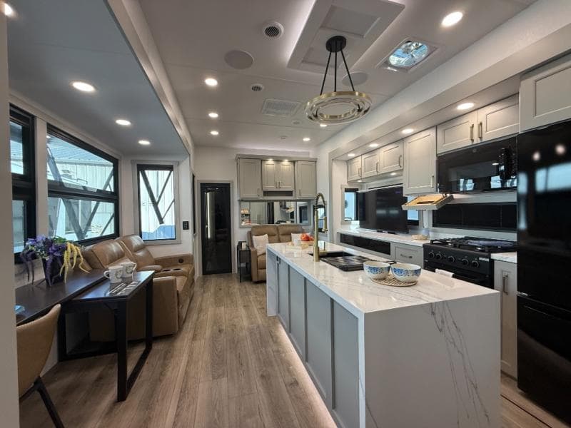 2026 Brinkley RV 2026 Brinkley RV Model G - thumbnail 6