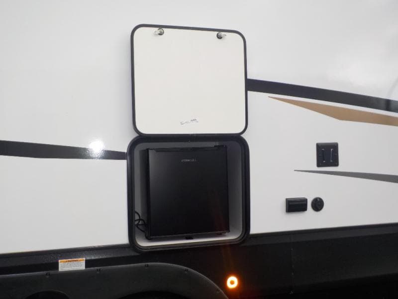 2023 Dutchmen 2023 Dutchmen Astoria - thumbnail 5