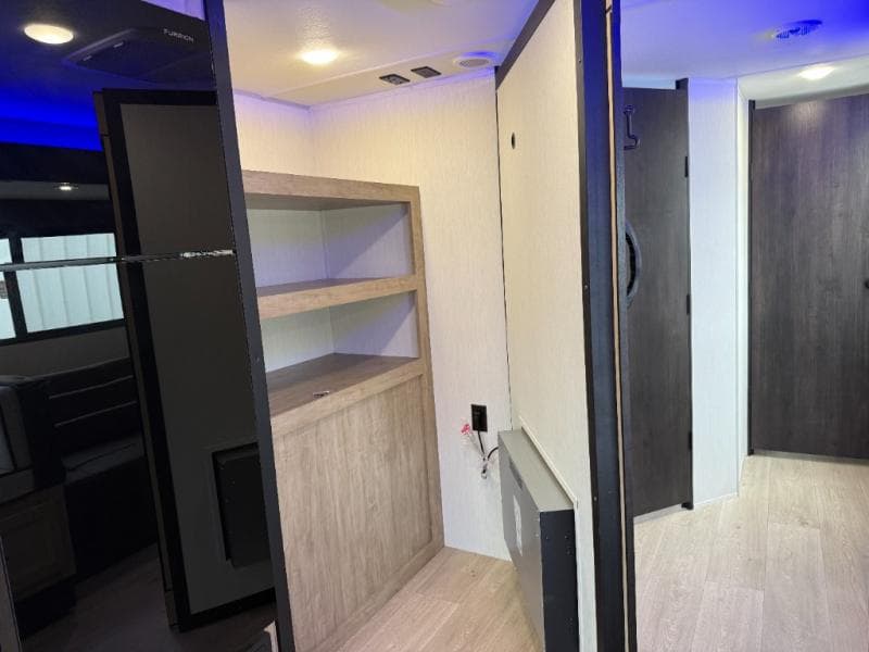 2026 Forest River 2026 Forest River Cherokee Grey Wolf - thumbnail 21