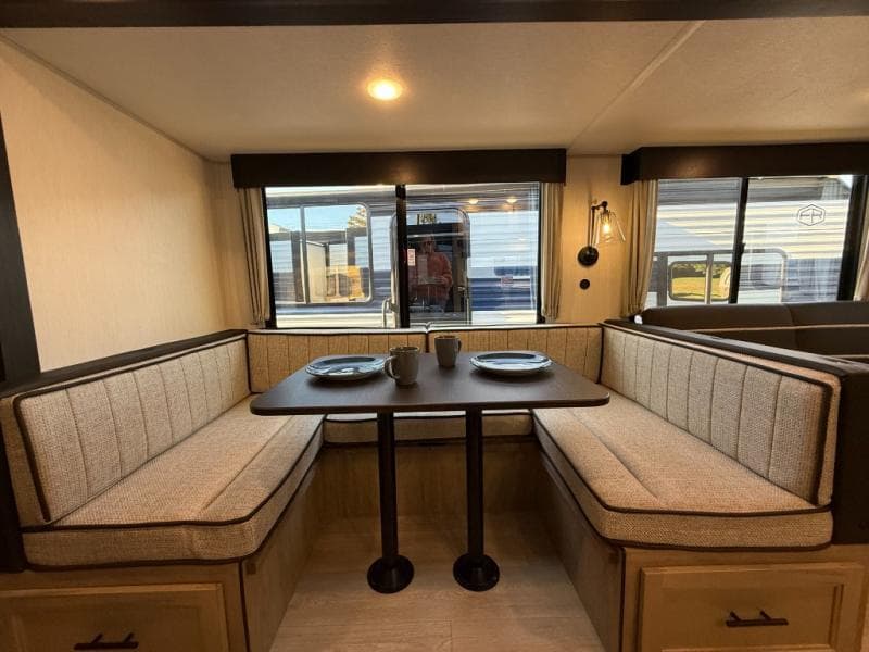 2026 Forest River RV 2026 Forest River RV Cherokee Wolf Den - thumbnail 19