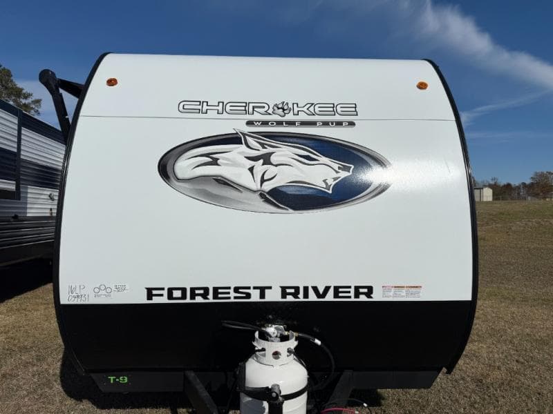 2026 Forest River 2026 Forest River Cherokee Wolf Pup - thumbnail 2