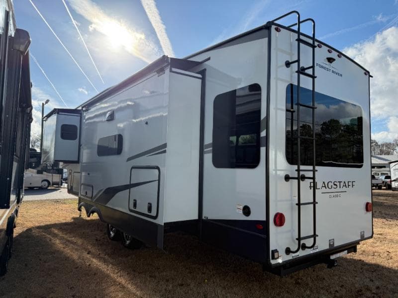 2026 Forest River 2026 Forest River Flagstaff Classic - thumbnail 34