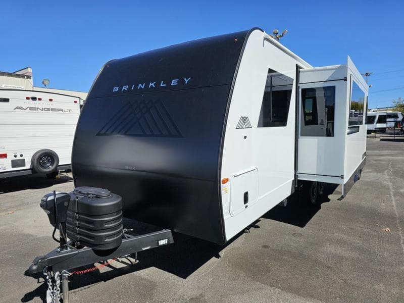 2026 Brinkley RV 2026 Brinkley RV Model IX - thumbnail 3