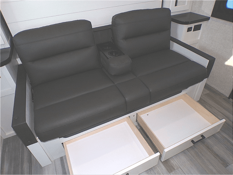 2024 Jayco 2024 Jayco Jay Feather - thumbnail 18