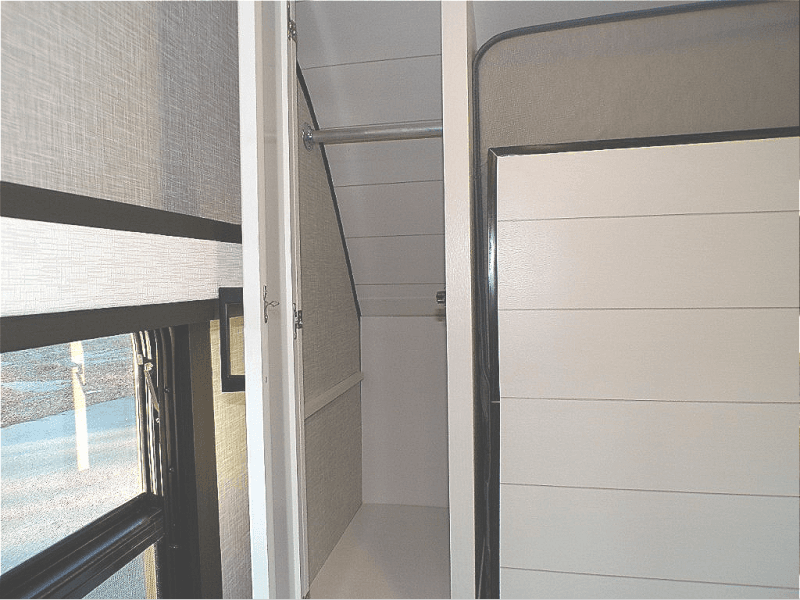 2024 Jayco 2024 Jayco Jay Feather - thumbnail 37