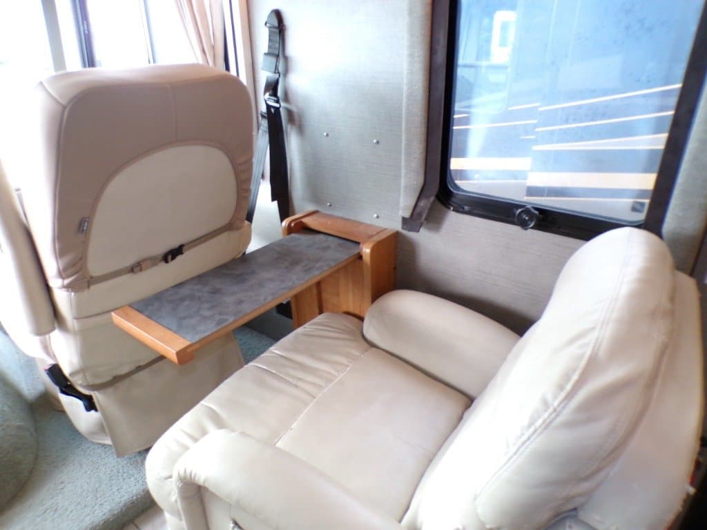 2016 Fleetwood 2016 Fleetwood Storm - thumbnail 31