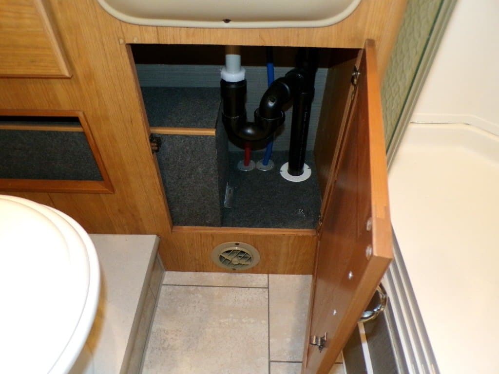 2016 Fleetwood 2016 Fleetwood Storm - thumbnail 69