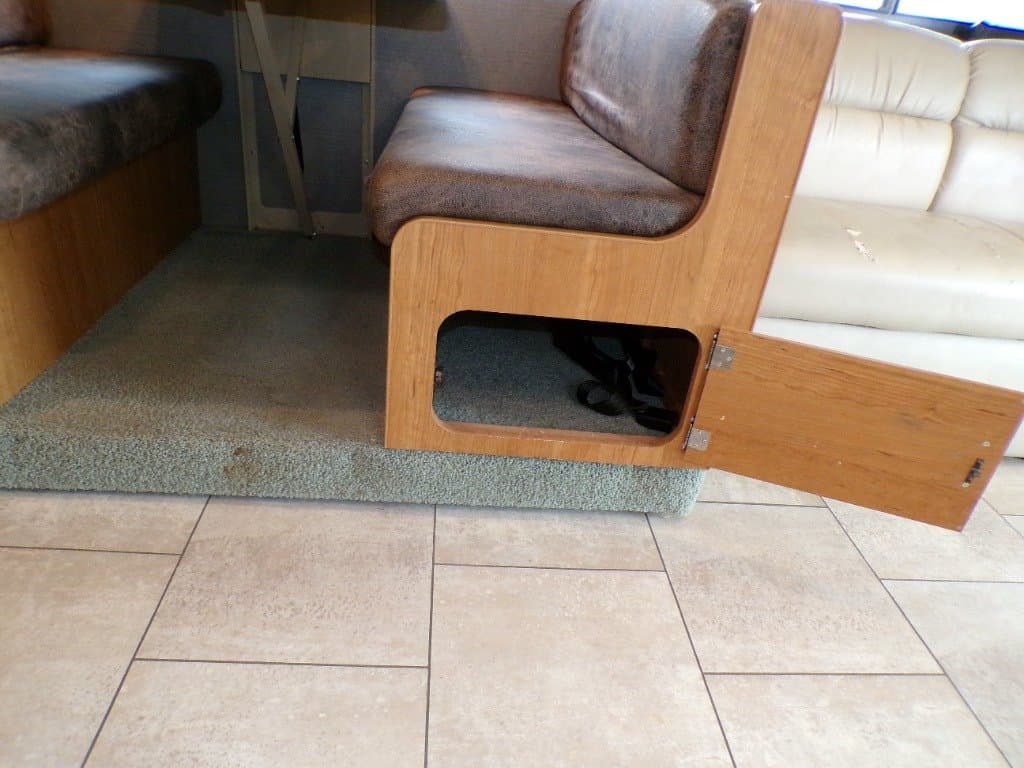 2016 Fleetwood 2016 Fleetwood Storm - thumbnail 37