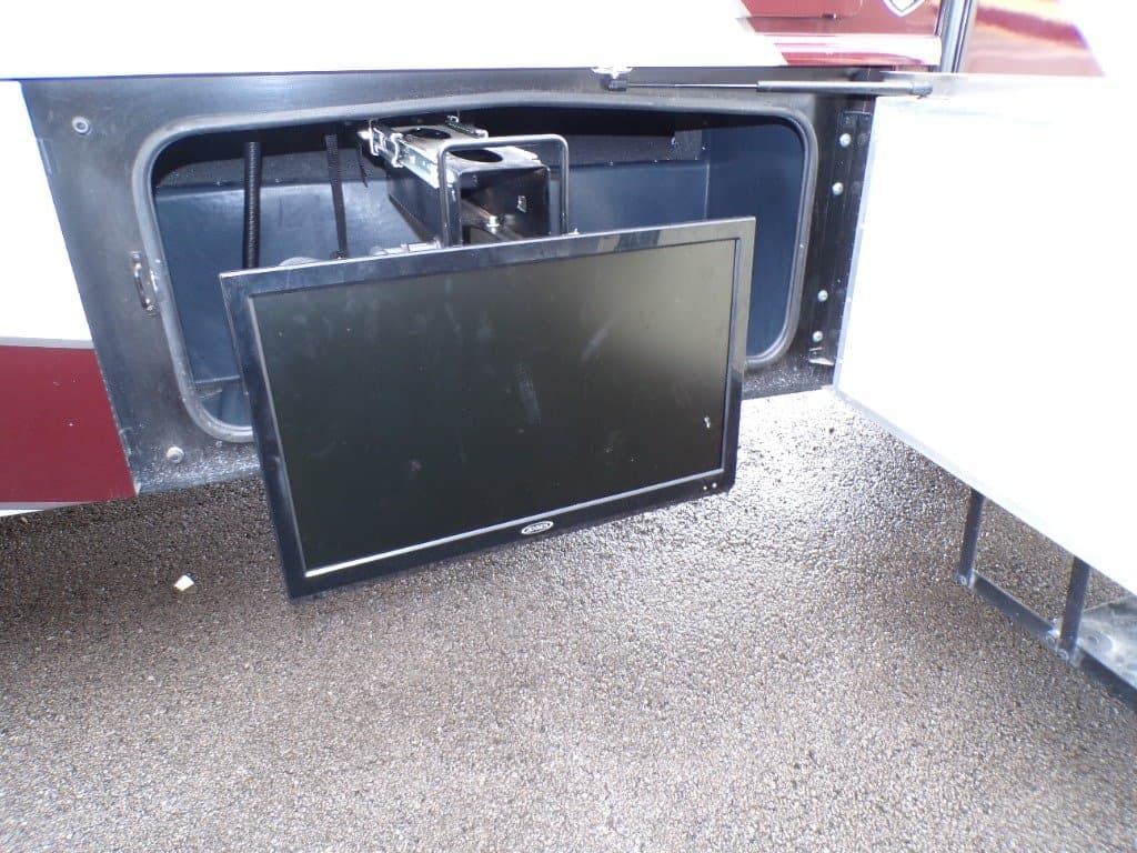 2016 Fleetwood 2016 Fleetwood Storm - thumbnail 10