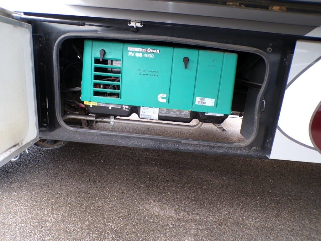 2016 Fleetwood 2016 Fleetwood Storm - thumbnail 11