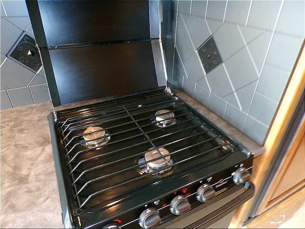 2016 Fleetwood 2016 Fleetwood Storm - thumbnail 43