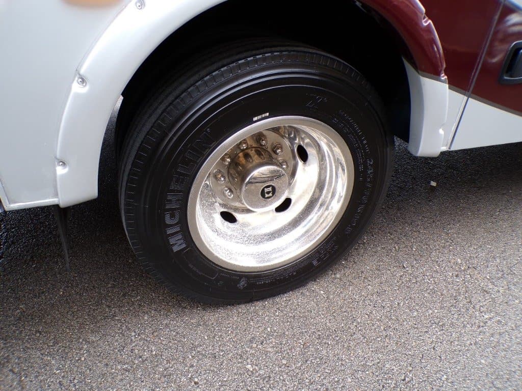 2016 Fleetwood 2016 Fleetwood Storm - thumbnail 8