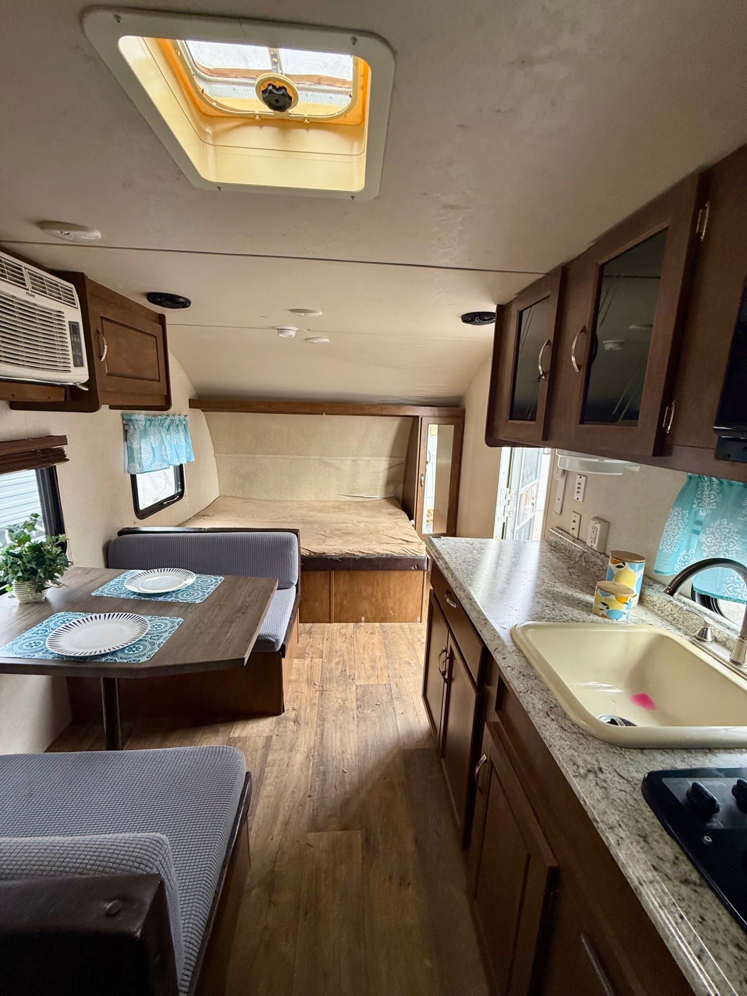 2017 Forest River 2017 Forest River Wildwood FSX - thumbnail 15