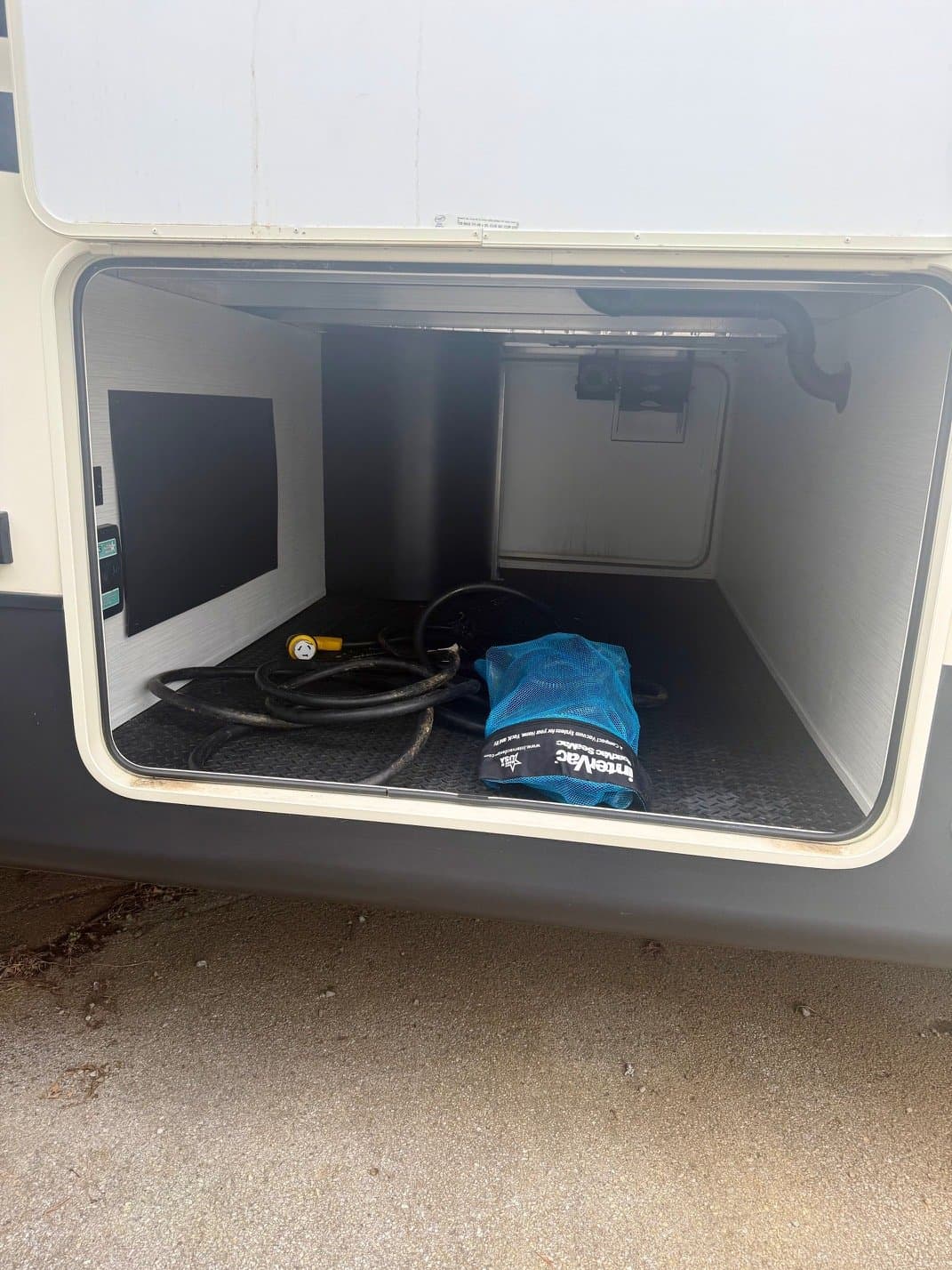 2020 Cedar Creek 2020 Cedar Creek Silverback - thumbnail 7