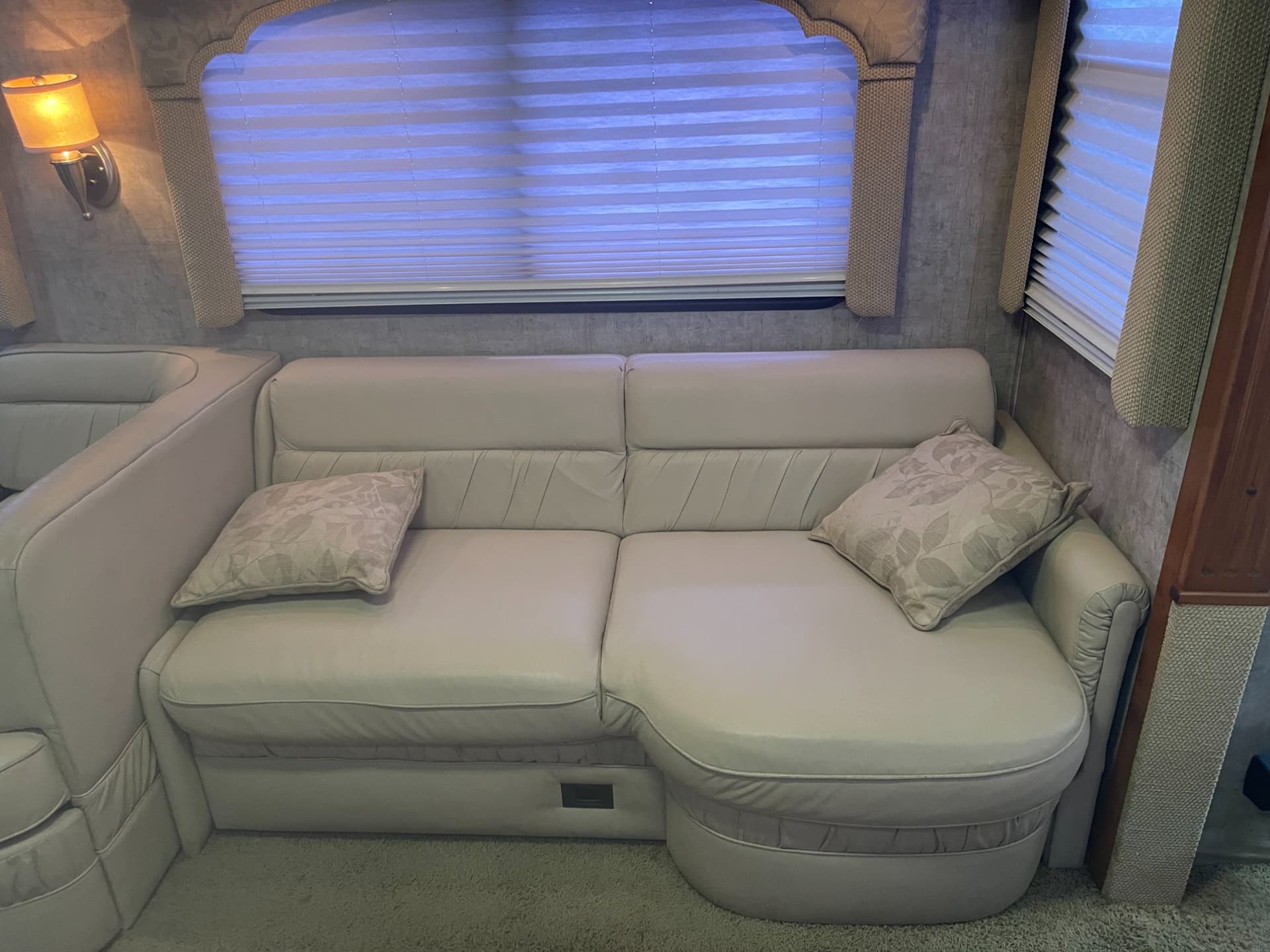 2008 Fleetwood 2008 Fleetwood Bounder - thumbnail 8