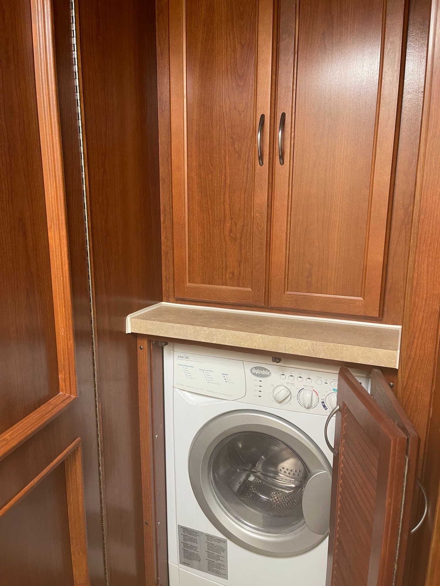 2008 Fleetwood 2008 Fleetwood Bounder - thumbnail 19