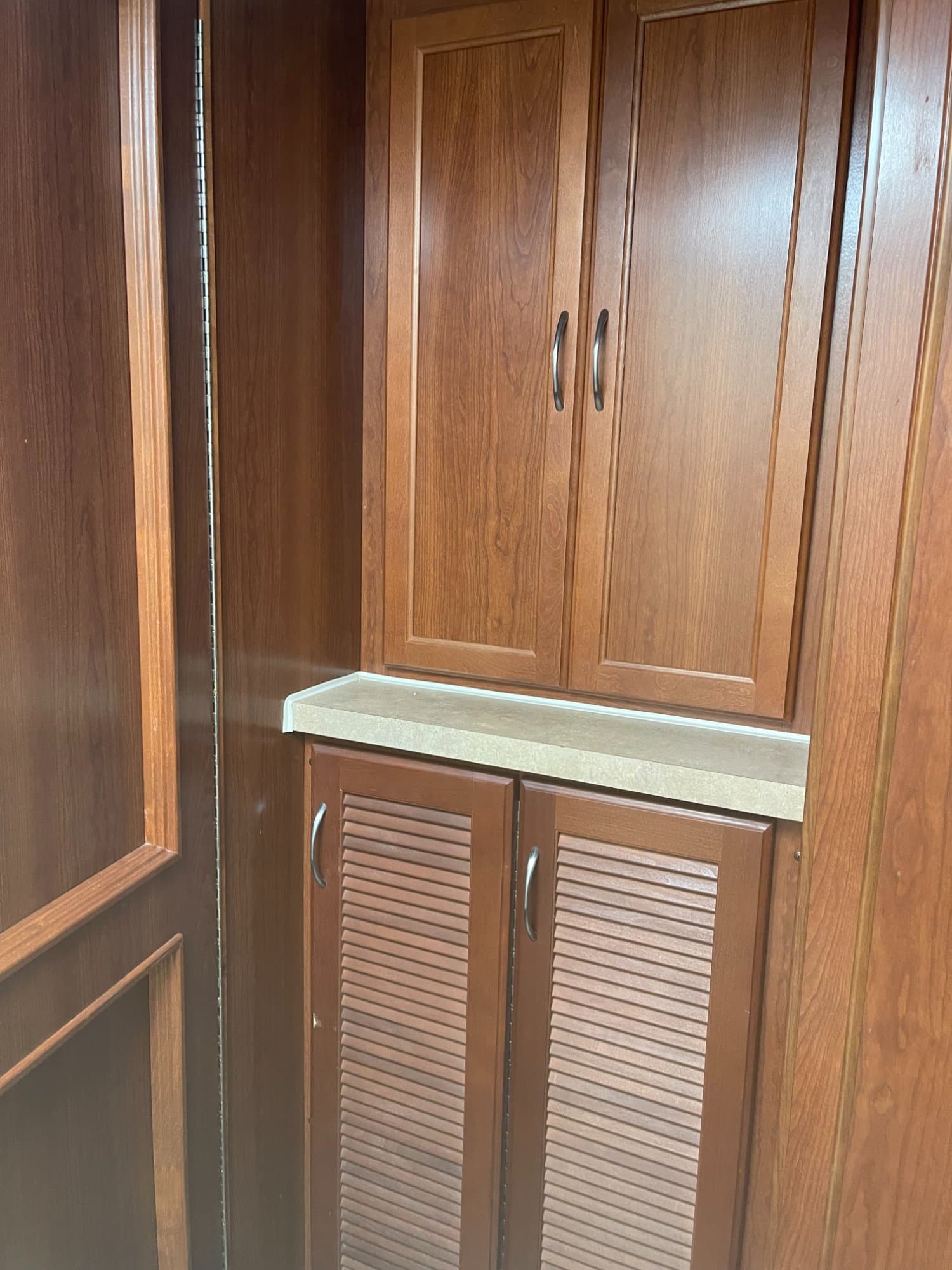 2008 Fleetwood 2008 Fleetwood Bounder - thumbnail 18