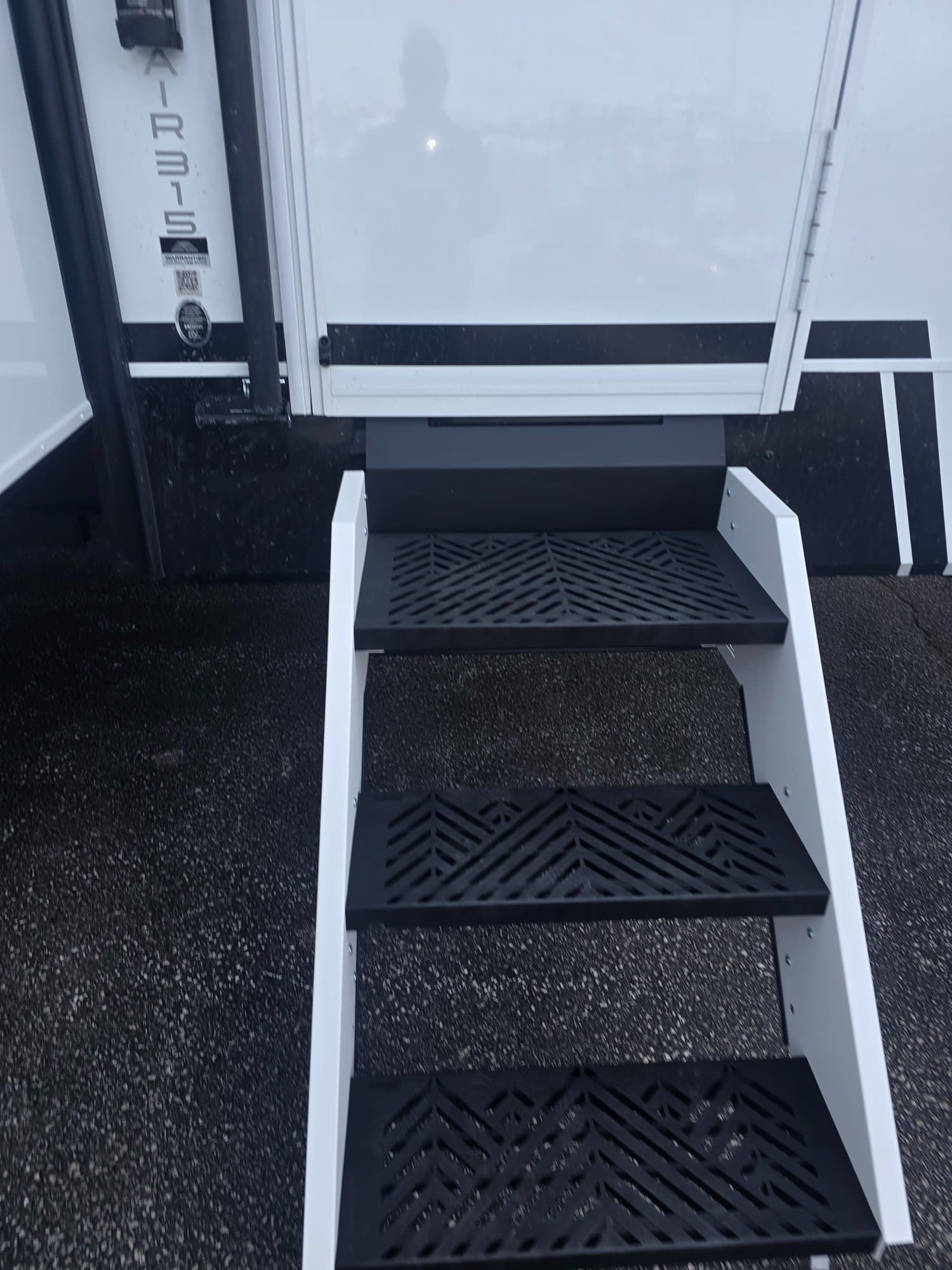 2026 Brinkley RV 2026 Brinkley RV Model Z - thumbnail 10