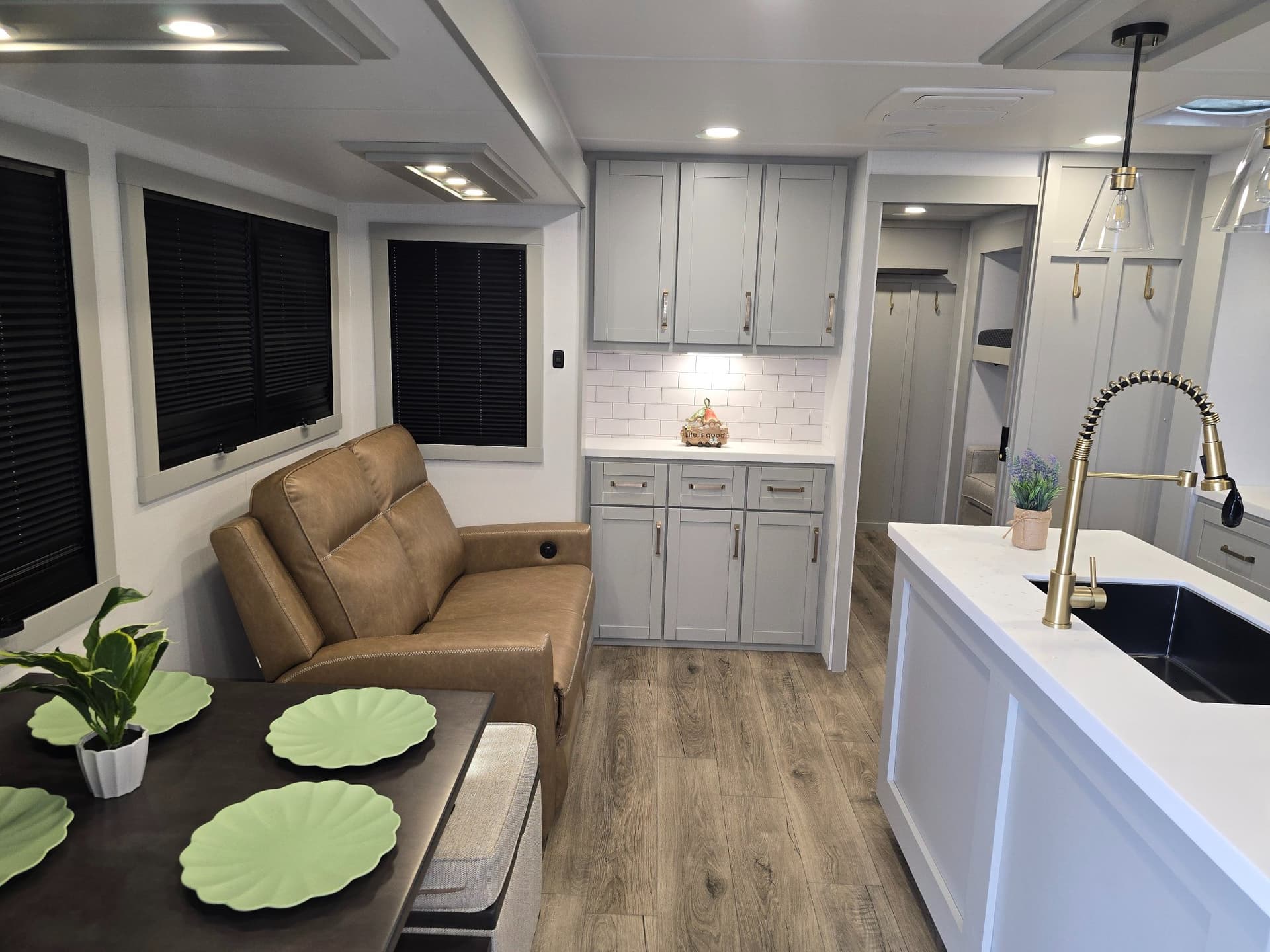 2026 Brinkley RV 2026 Brinkley RV Model Z - thumbnail 14