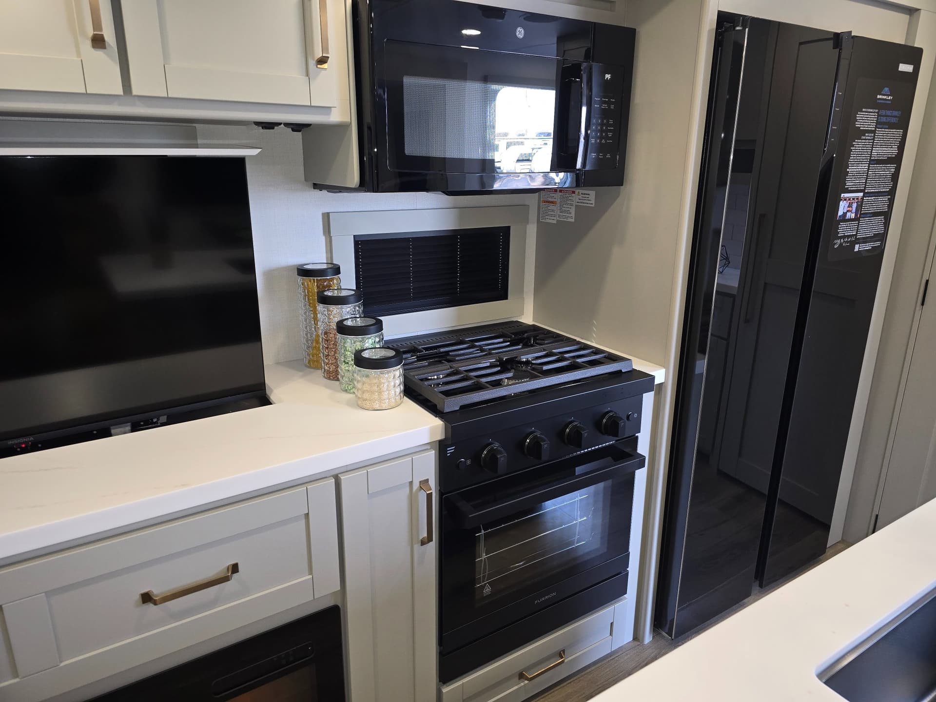 2026 Brinkley RV 2026 Brinkley RV Model Z - thumbnail 19