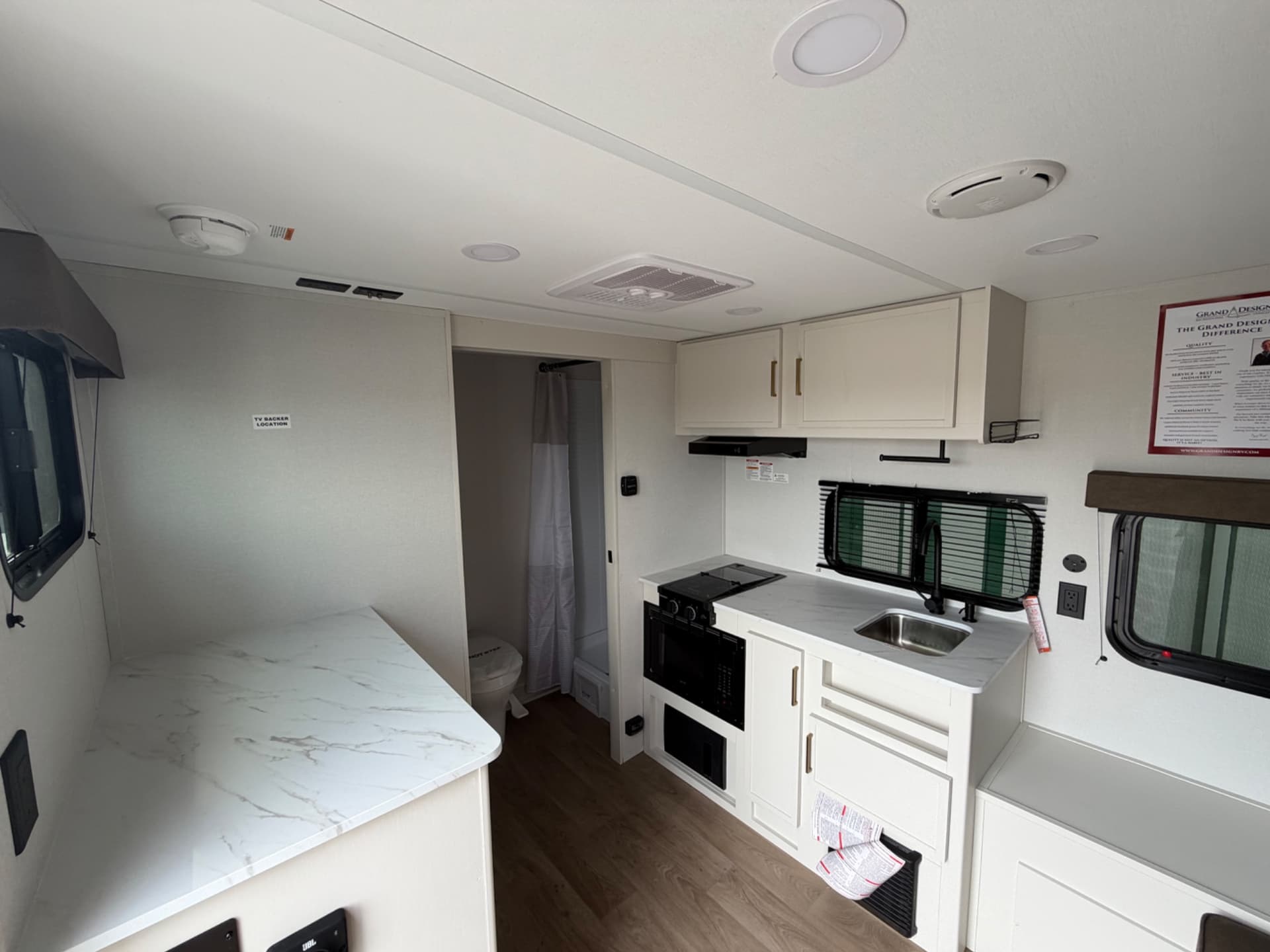 2026 Grand Design 2026 Grand Design Transcend - thumbnail 10