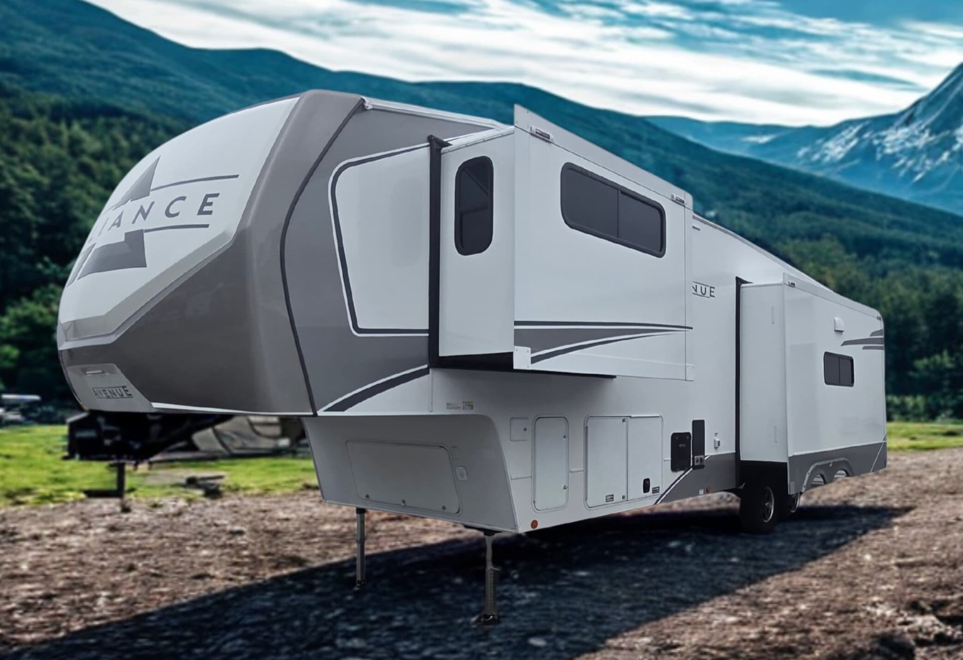 2026 Alliance RV Avenue 32RLS