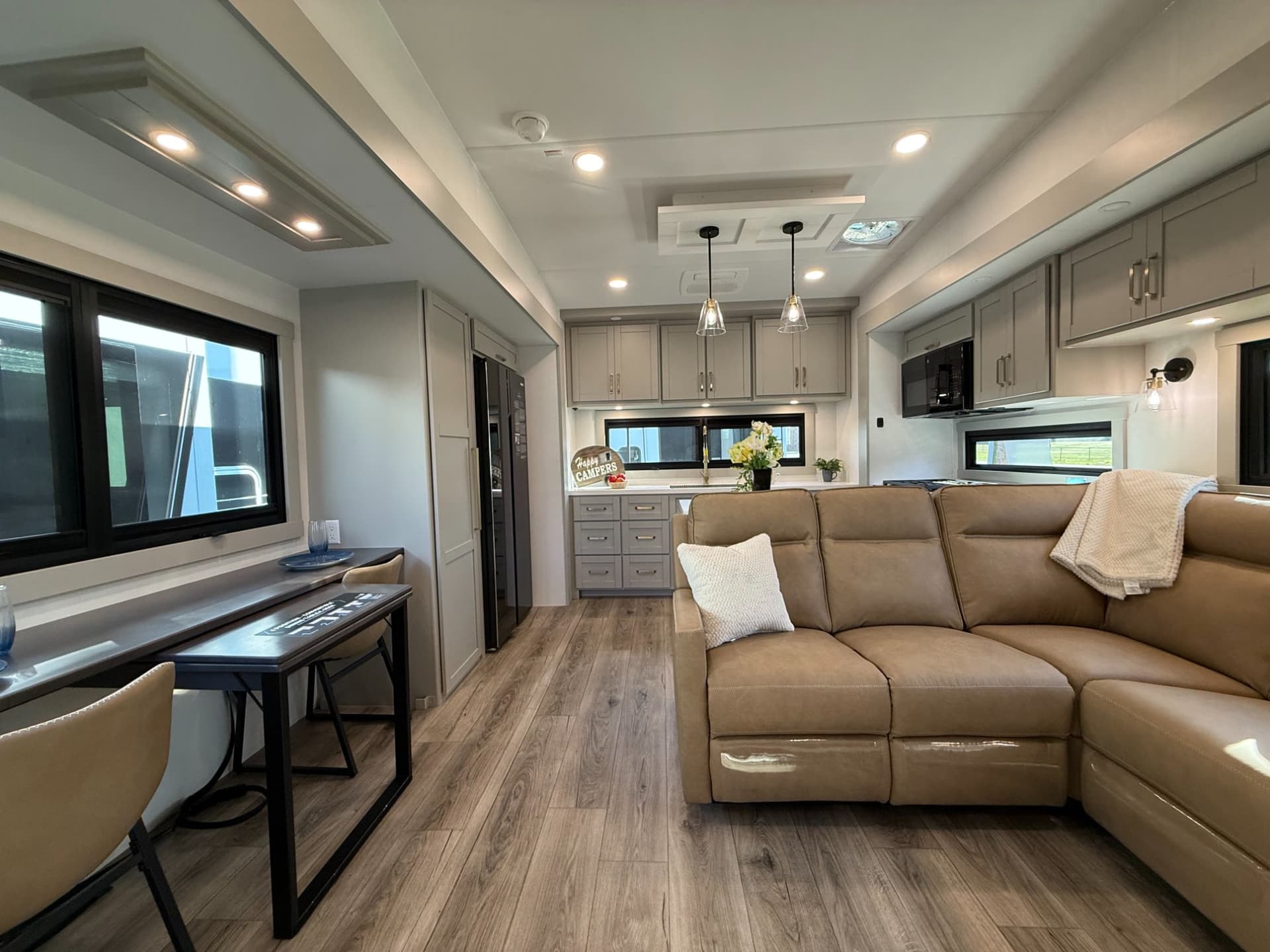 2026 Brinkley RV 2026 Brinkley RV Model Z - thumbnail 6