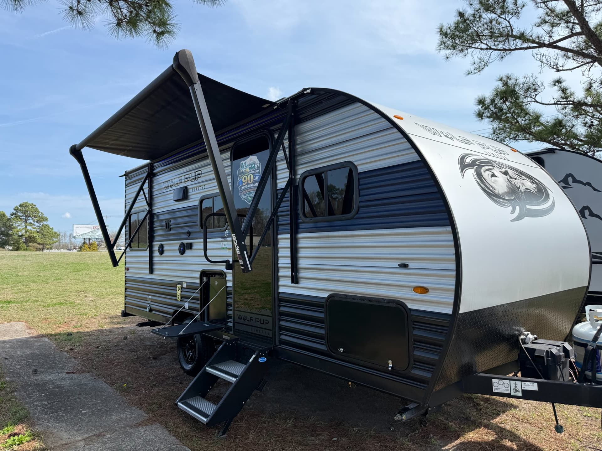 2022 Cherokee Wolf Pup 16TS